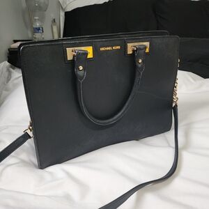 Michael Kors Saffiano Quinn Large Satchel Black Gold Trim Good Preowned